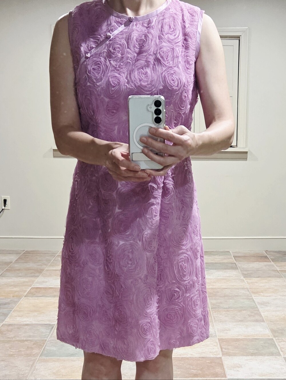 Feminine Pink Rose-Textured Midi Dress